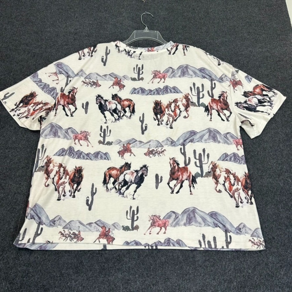 SHEIN Running Horses Women's 2XL Short Sleeve Shirt Mountains Western Cowgirl - Picture 5 of 7